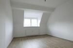 Dachgeschoßwohnung Essen Stadtbezirk III - 3 Zimmer, 78 m&sup2;, 671&euro; | Angebot:25131713