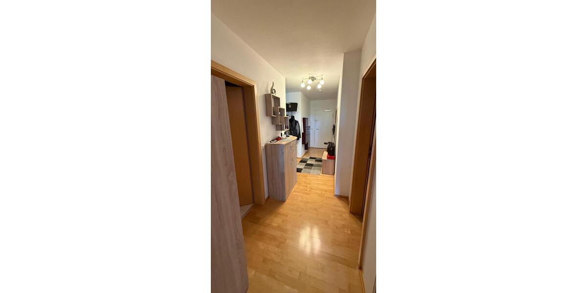 Dachgeschoßwohnung Cham - 2 Zimmer, 72 m&sup2;, 850&euro; | Angebot:26610688