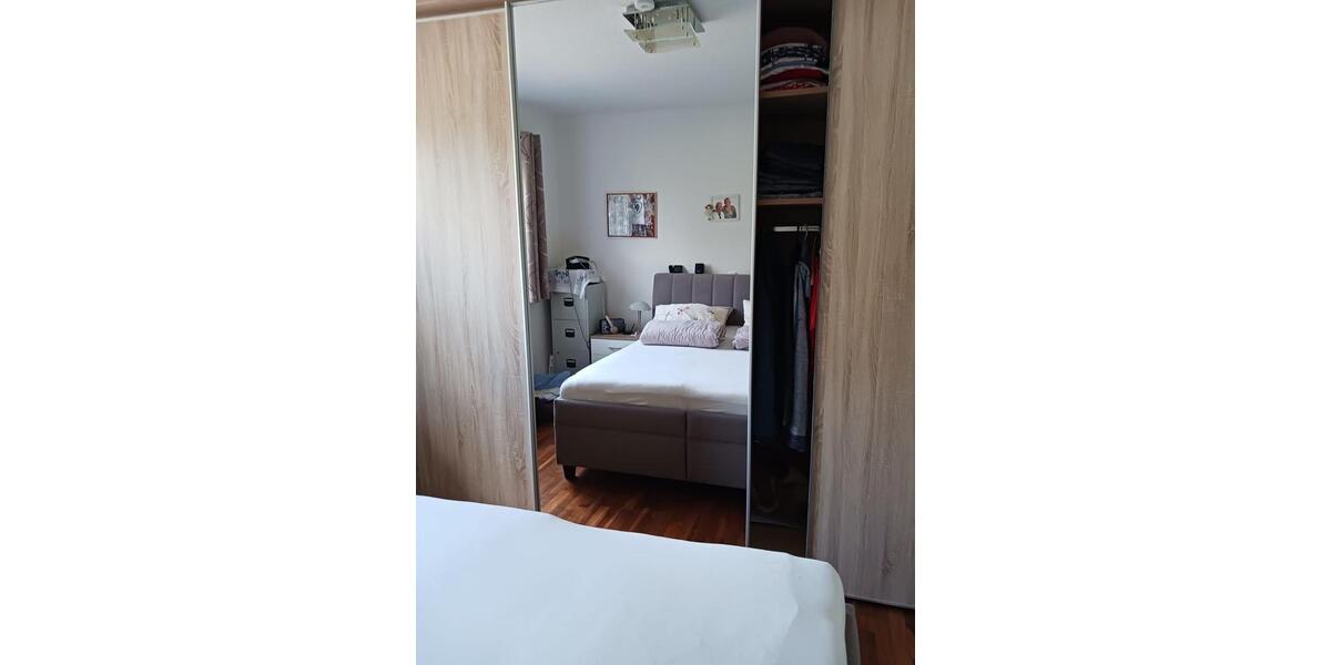 Doppelhaushälfte Ostrhauderfehn - 3 Zimmer, 95 m&sup2;, 1.000&euro; | Angebot:25925915