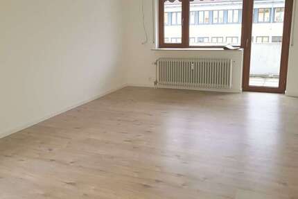 Wohnung Stutensee - 4 Zimmer, 95 m&sup2;, 1.090&euro; | Angebot:26341105