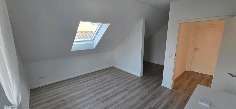 Einfamilienhaus Wöllstein - 5 Zimmer, 136 m&sup2;, 1.850&euro; | Angebot:26429859