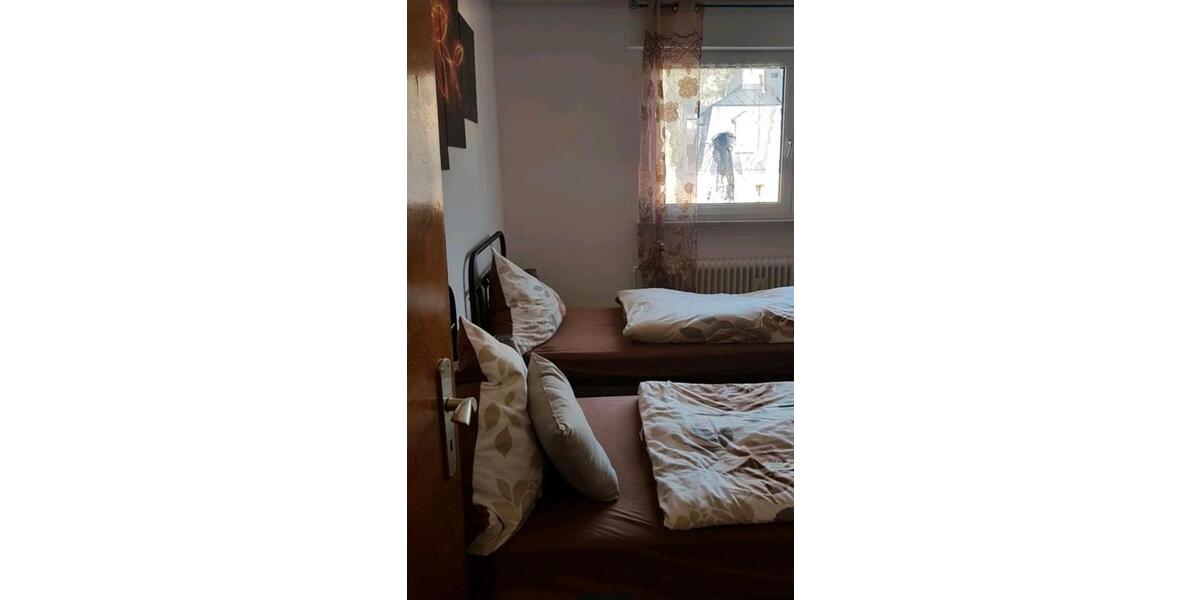 Wohnen auf Zeit Dahlheim - 4 Zimmer, 120 m&sup2;, 50&euro; | Angebot:26150080