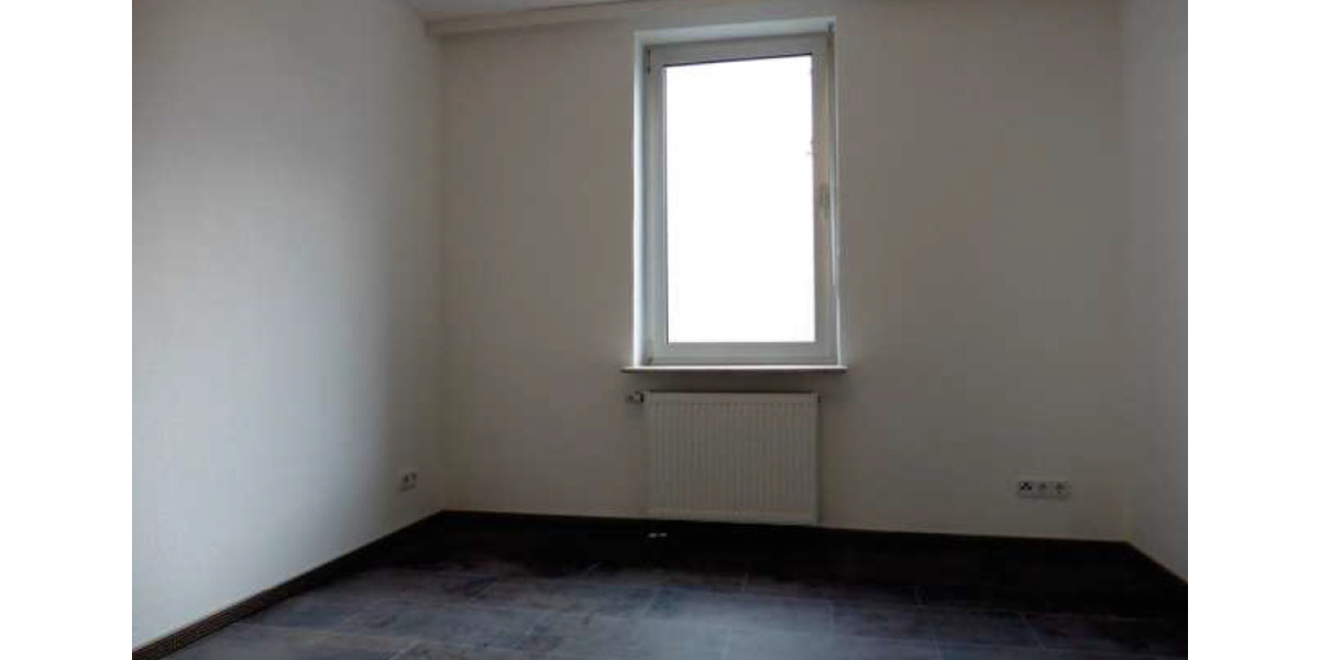 Erdgeschoßwohnung Limburg an der Lahn Lindenholzhausen - 3 Zimmer, 103 m&sup2;, 800&euro; | Angebot:24750621