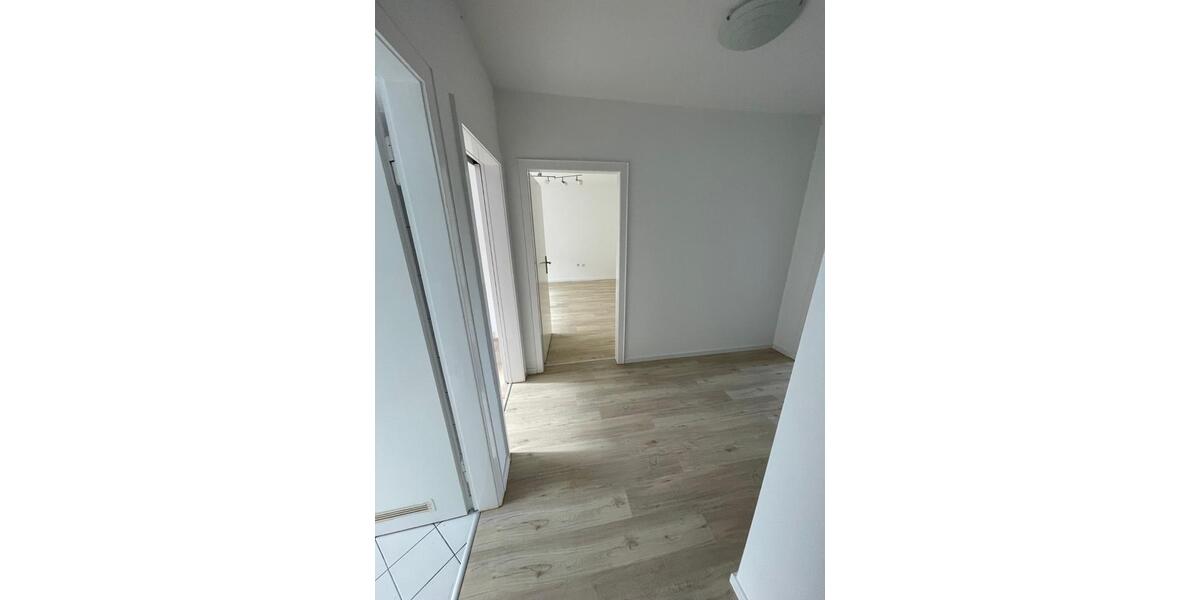 Etagenwohnung Krefeld Benrad - 4 Zimmer, 82 m&sup2;, 795&euro; | Angebot:26614585