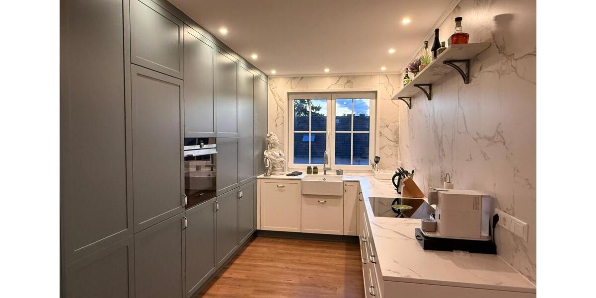 Exklusive, vollmöblierte Penthouse-Wohnung mit luxuriöser Ausstattung nahe Düsseldorf zimmer