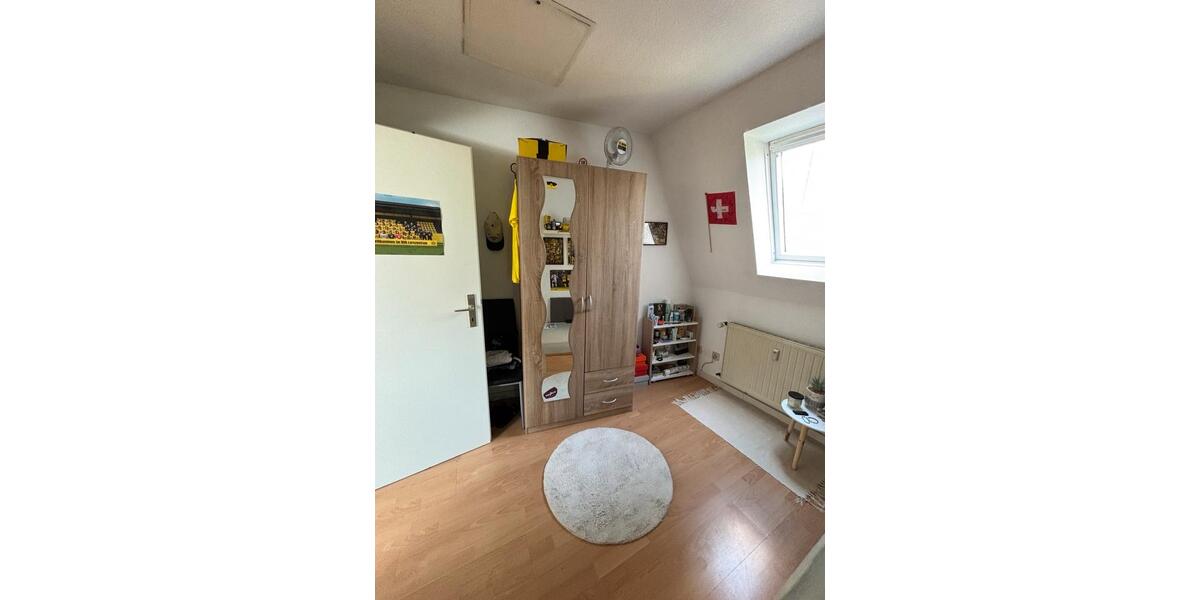 Dachgeschoßwohnung Dortmund Hörde - 3 Zimmer, 60 m&sup2;, 760&euro; | Angebot:26698780
