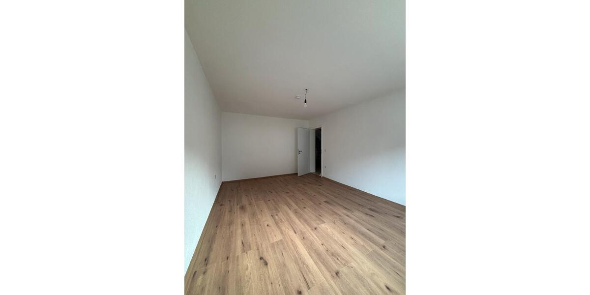 Maisonettenwohnung Trossingen - 3 Zimmer, 84 m&sup2;, 1.100&euro; | Angebot:25073992