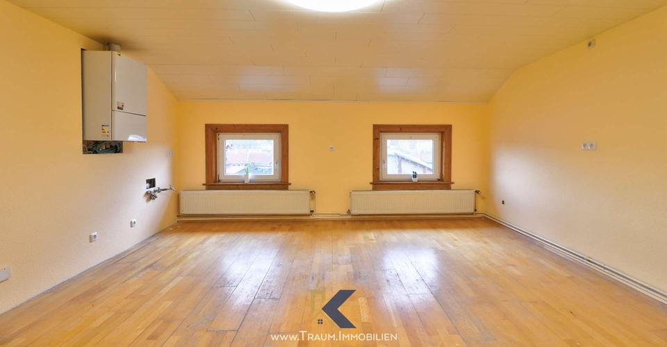 Dachgeschoßwohnung Mühlhausen (Thüringen) - 3 Zimmer, 86 m&sup2;, 395&euro; | Angebot:25414353
