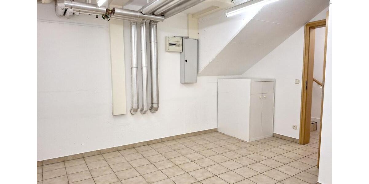 Gewerbeobjekt Deggendorf - 700&euro; | Angebot:25354368