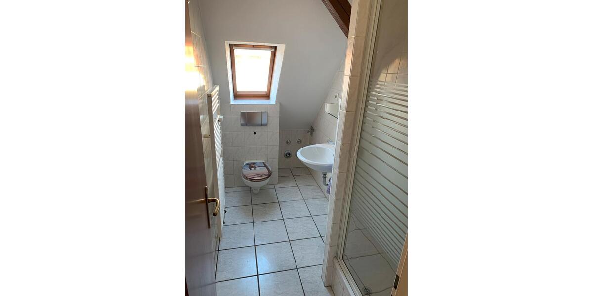 Dachgeschoßwohnung Dessau-Roßlau Brambach - 2 Zimmer, 45 m&sup2;, 330&euro; | Angebot:26345274