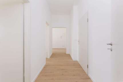 Wohnung Angermünde - 2 Zimmer, 77 m&sup2;, 680&euro; | Angebot:26394695