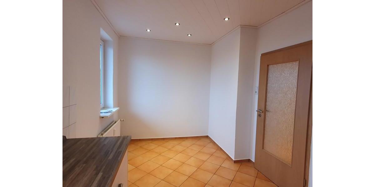 Etagenwohnung Braunschweig Lehndorf-Watenbüttel - 2 Zimmer, 80 m&sup2;, 693&euro; | Angebot:26297112