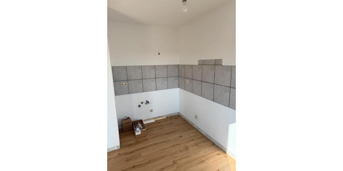 Dachgeschoßwohnung Burglengenfeld - 3 Zimmer, 96 m&sup2;, 950&euro; | Angebot:25282310