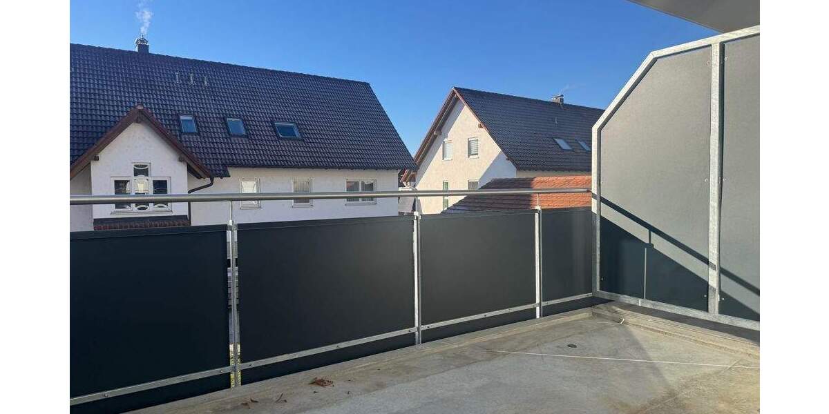 Etagenwohnung Friedrichshafen Fischbach - 4 Zimmer, 94 m&sup2;, 1.580&euro; | Angebot:25671621