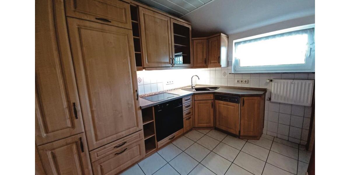 Etagenwohnung Gummersbach Berstig Süd - 4 Zimmer, 90 m&sup2;, 770&euro; | Angebot:24873193