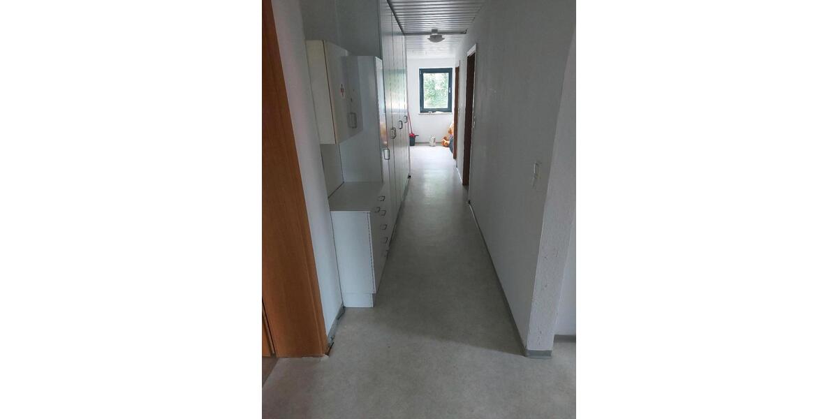 4 Zimmer Wohnung ab sofort zu vermieten zimmer