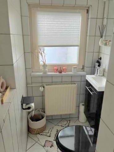 Einfamilienhaus Grünberg - 5 Zimmer, 1.250&euro; | Angebot:23279009