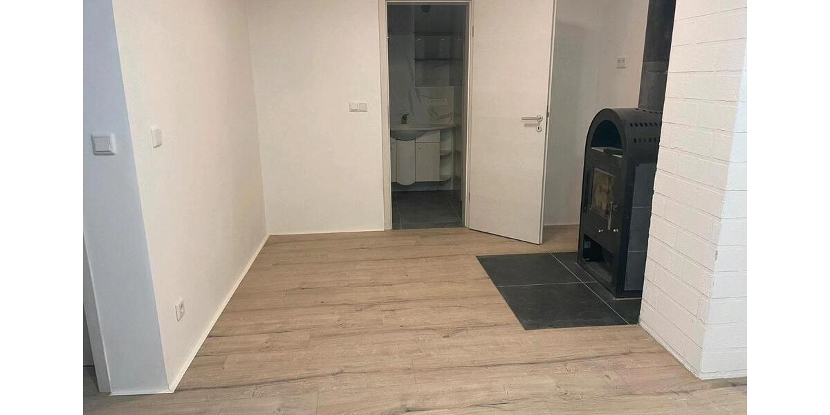 Erdgeschoßwohnung Neuhaus an der Pegnitz - 2.5 Zimmer, 85 m&sup2;, 750&euro; | Angebot:26485682
