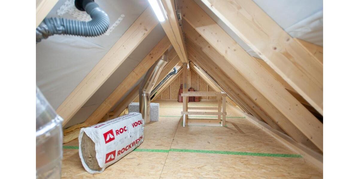 Erstbezug Obergeschoß - keine Miete im Umzugsmonat - Wohnen und Altwerden im Grünen 2A 5.5 zimmer