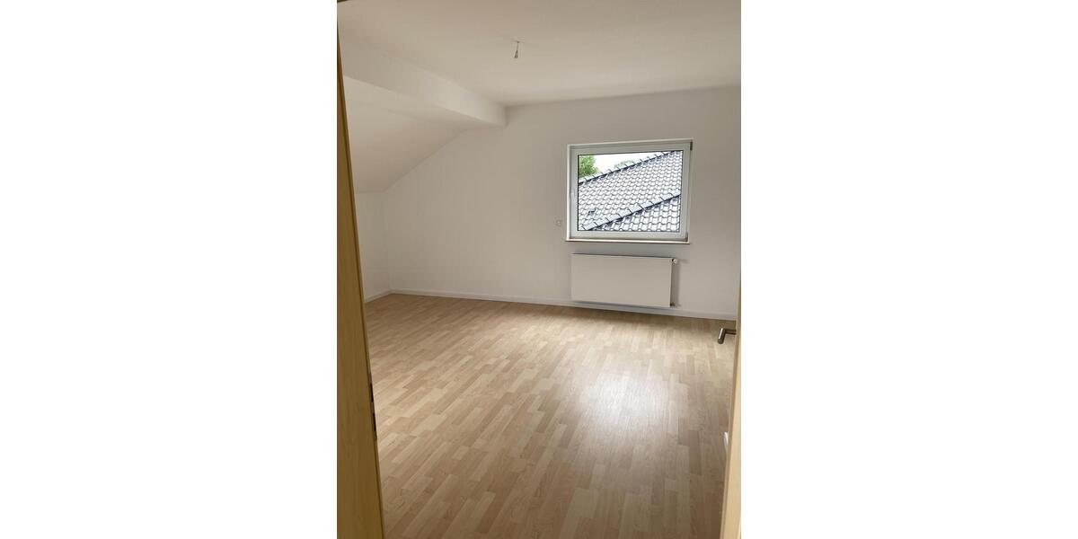 Maisonettenwohnung Rödermark - 4.5 Zimmer, 149 m&sup2;, 1.800&euro; | Angebot:26694053