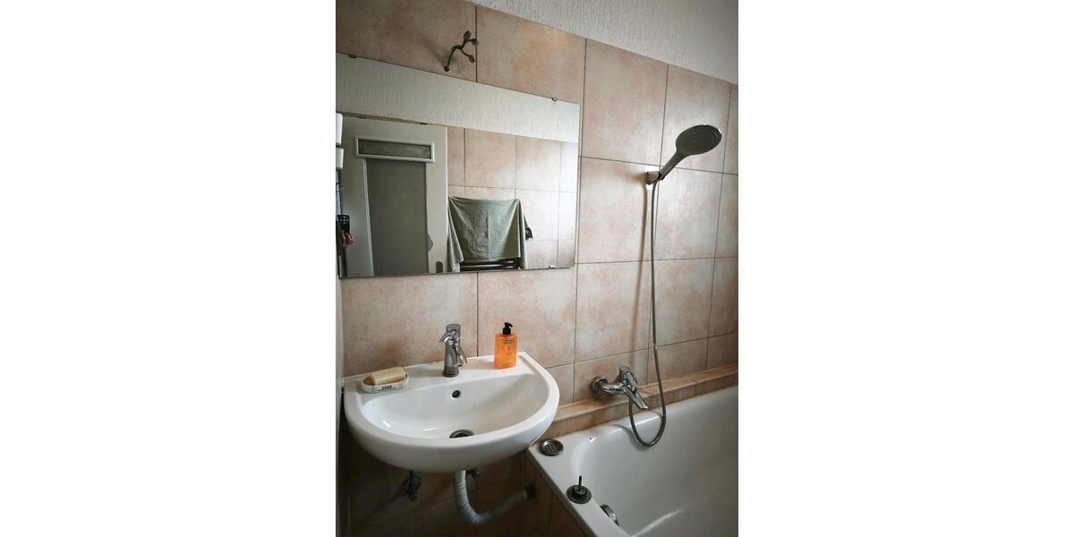 Etagenwohnung Lörrach - 1 Zimmer, 10 m&sup2;, 650&euro; | Angebot:26619569
