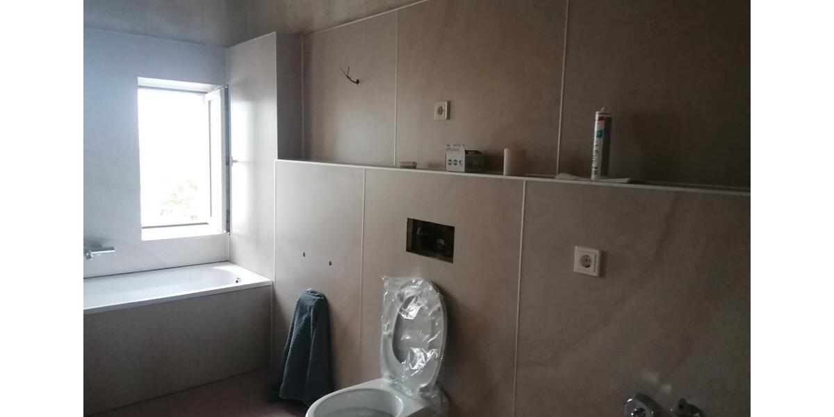 Etagenwohnung Ballenstedt - 4 Zimmer, 100 m&sup2;, 695&euro; | Angebot:26554343