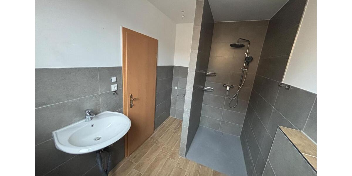 Etagenwohnung Tangermünde - 2 Zimmer, 57 m&sup2;, 450&euro; | Angebot:23776466