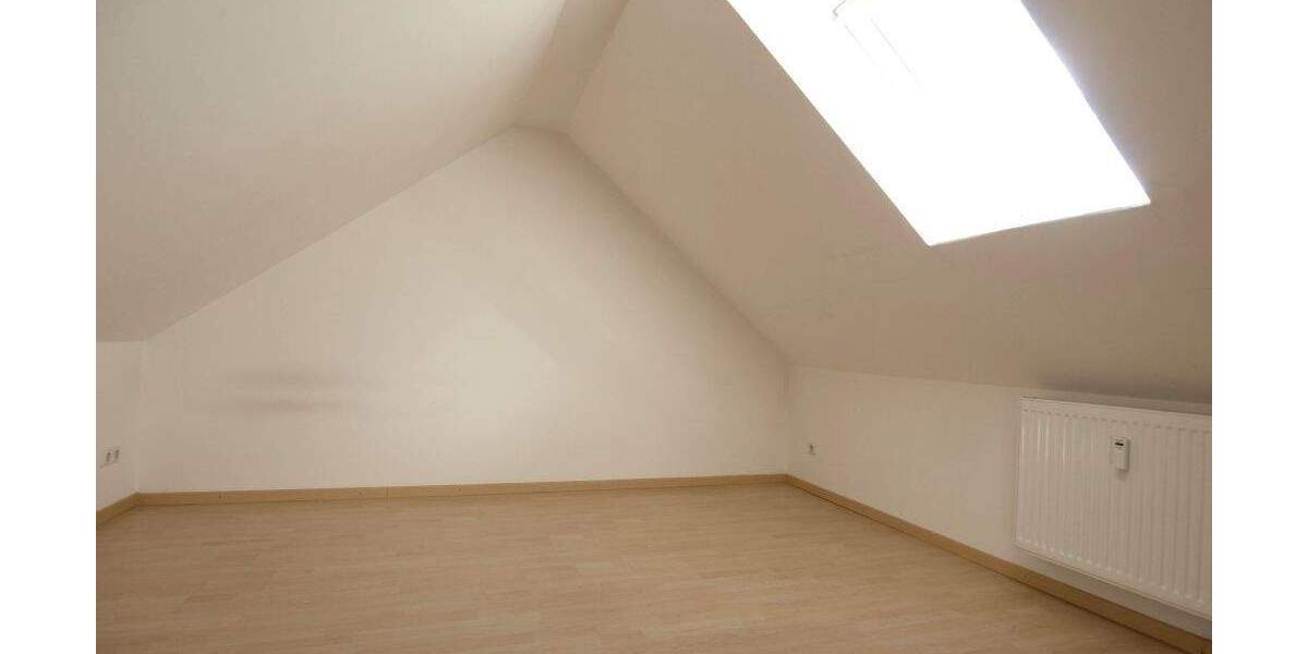 Etagenwohnung Frankenberg - 4 Zimmer, 76 m&sup2;, 450&euro; | Angebot:25821058