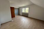 Etagenwohnung Kirchheimbolanden - 7 Zimmer, 200 m&sup2;, 2.000&euro; | Angebot:25978900