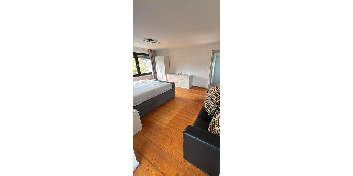 Wohnen auf Zeit Bornheim - 3 Zimmer, 23 m&sup2;, 600&euro; | Angebot:26628638