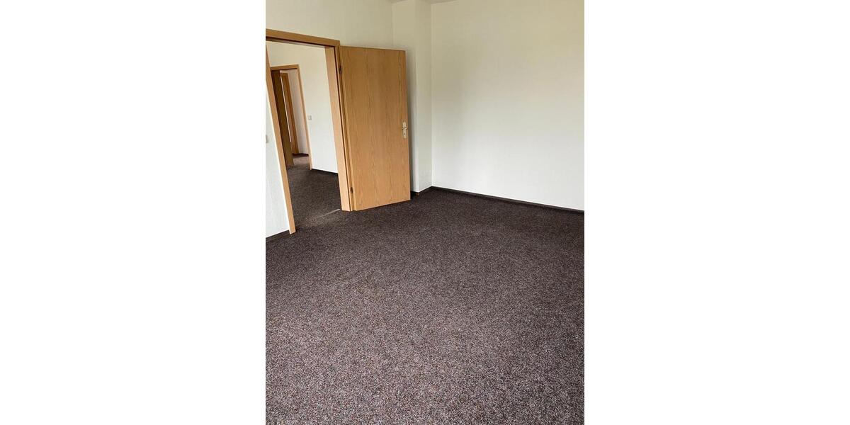 Etagenwohnung Milower Land - 4 Zimmer, 90 m&sup2;, 860&euro; | Angebot:26633851