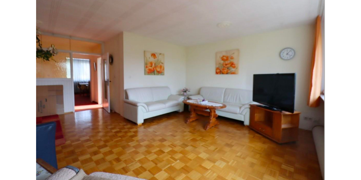 Etagenwohnung Leverkusen - 3 Zimmer, 82 m&sup2;, 1.200&euro; | Angebot:24655500