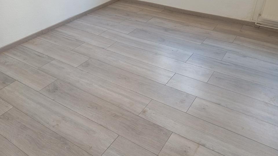 Erdgeschoßwohnung Schwerin Neumühle - 1.5 Zimmer, 45 m&sup2;, 370&euro; | Angebot:26297286