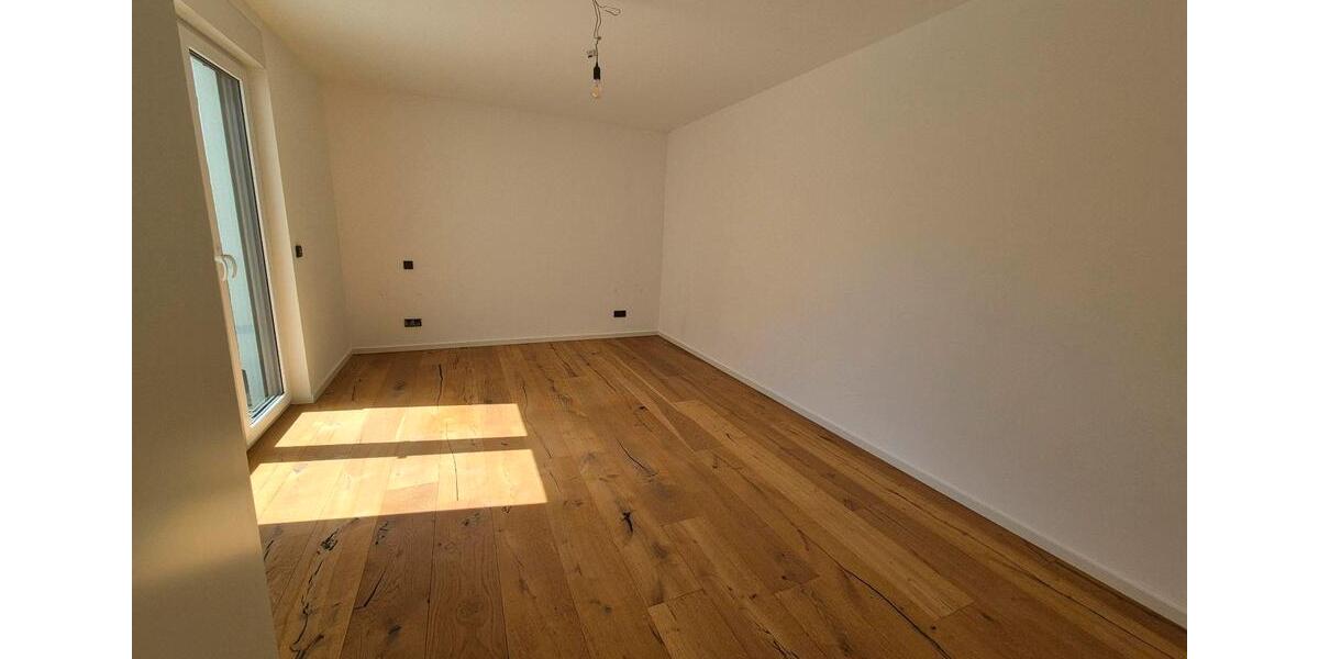 Erdgeschoßwohnung Seelze - 3 Zimmer, 107 m&sup2;, 1.800&euro; | Angebot:26612178
