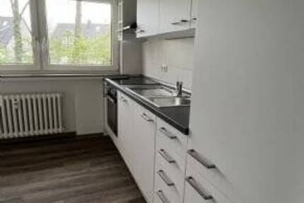 Frisch renovierte 3-Zimmer-Wohnung in Bremen Kattenturm