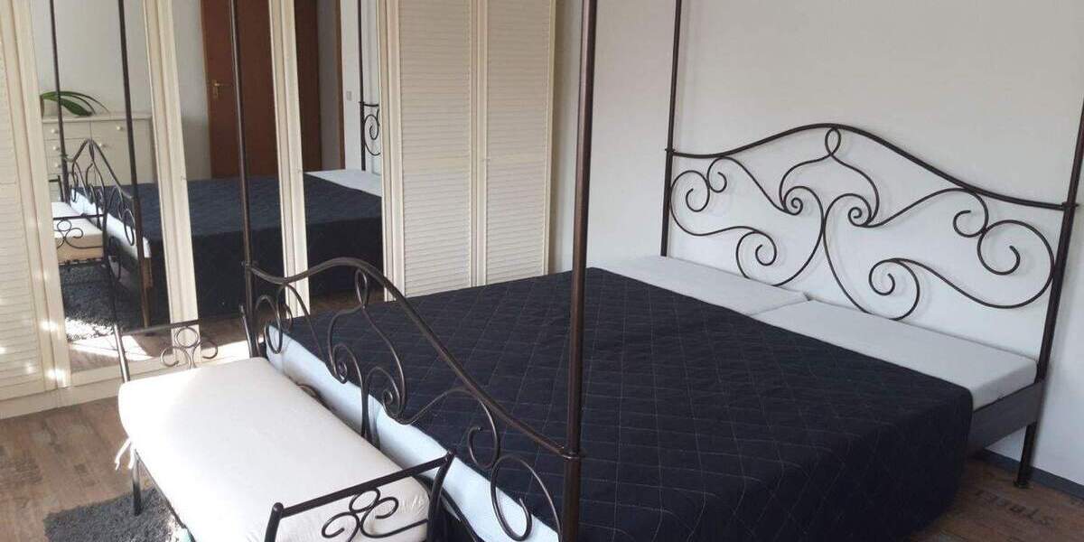 Etagenwohnung Sulzbach-Rosenberg Rosenberg - 3 Zimmer, 150 m&sup2;, 990&euro; | Angebot:25896534