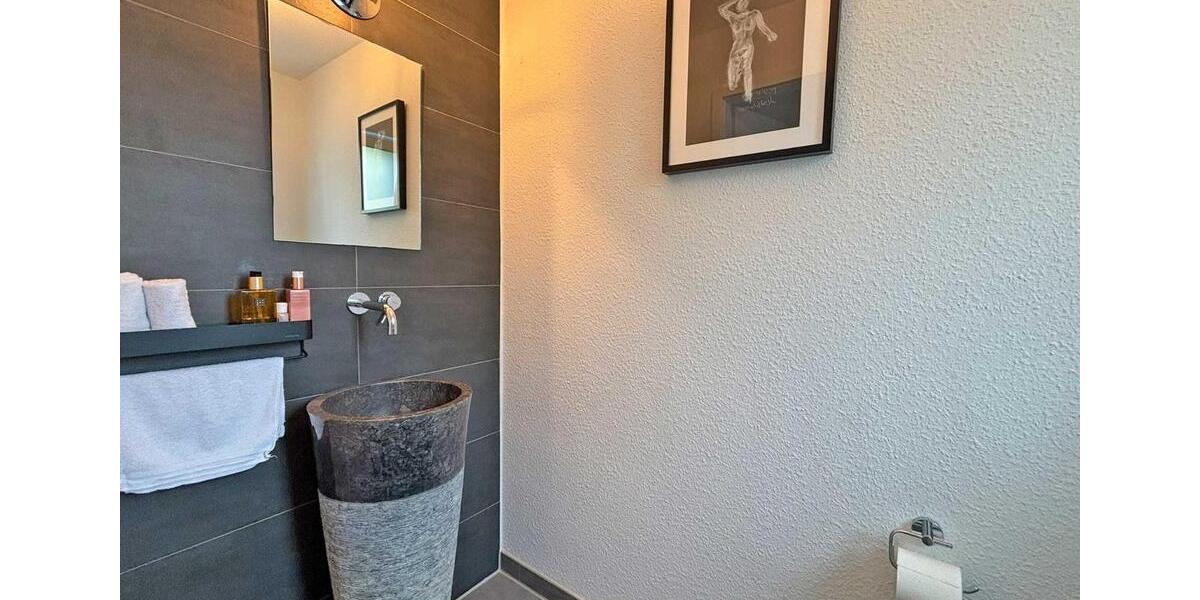 Effizient wohnen, stilvoll leben – Neubau-Doppelhaushälfte (KfW 40) mit Carportstellplatz an der Eschenallee [Z-04470] 4 zimmer