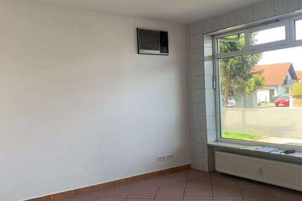 Wohnung Oberstimm - 1 Zimmer, 30 m&sup2;, 420&euro; | Angebot:26087601