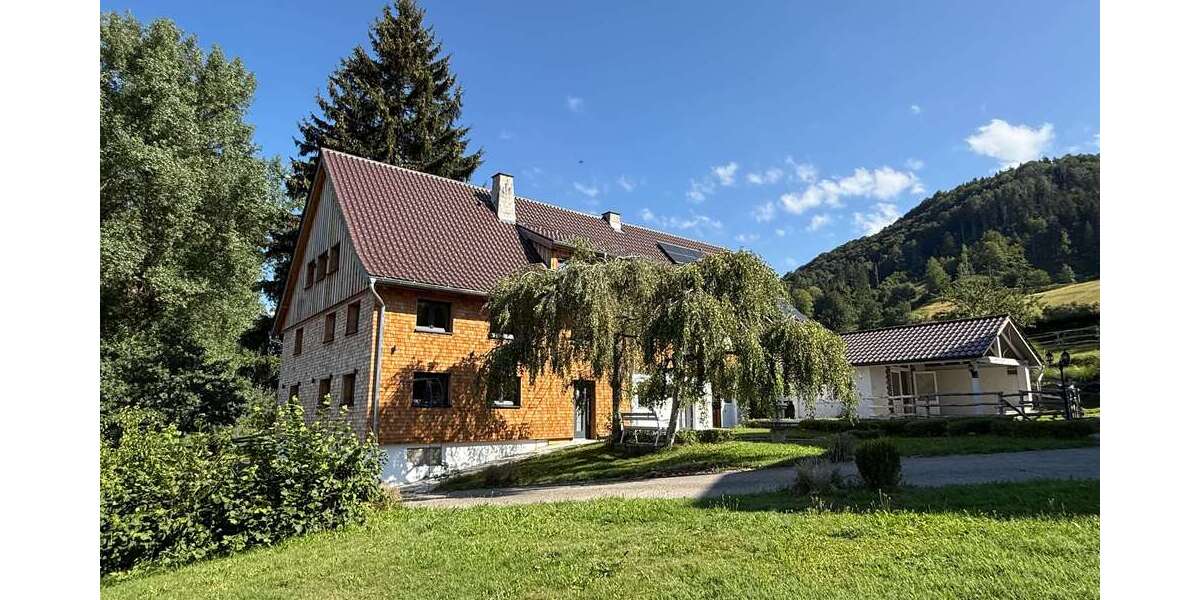 Etagenwohnung Isny im Allgäu - 3 Zimmer, 74 m&sup2;, 1.200&euro; | Angebot:27133237