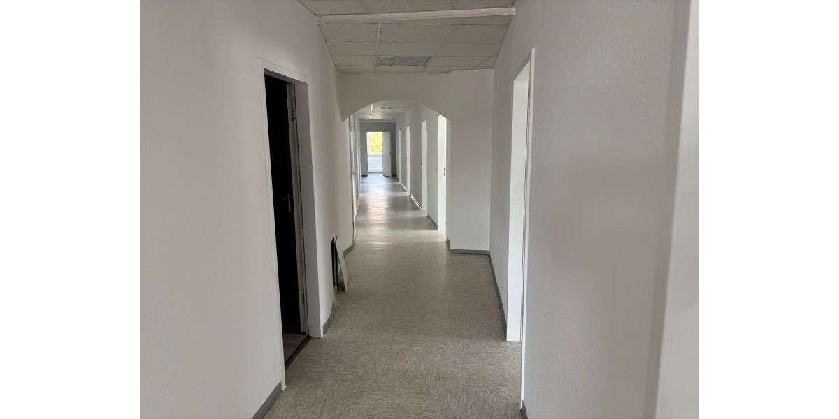 Gewerbeobjekt Gummersbach - 1.600&euro; | Angebot:25137675