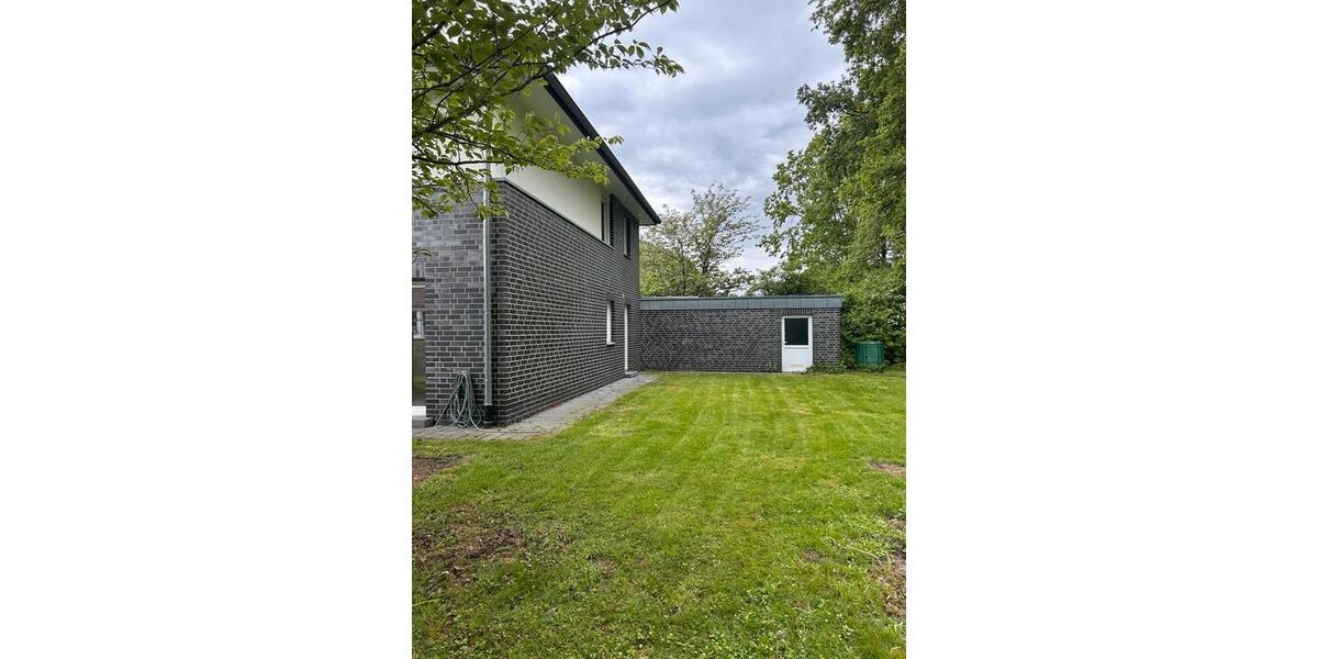 Doppelhaushälfte Harsewinkel - 4 Zimmer, 130 m&sup2;, 1.300&euro; | Angebot:26623941