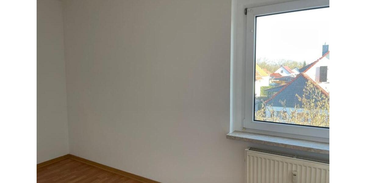 Etagenwohnung Neukieritzsch - 3 Zimmer, 53 m&sup2;, 280&euro; | Angebot:24946771