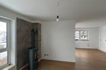 Haus Bad Berka - 2 Zimmer, 82 m&sup2;, 1.150&euro; | Angebot:24787376