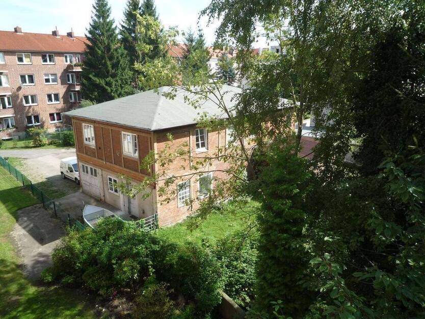 HH-Bergedorf, Neuer Weg 1 Zi.-Apartment 31 m², EBK, Duschbad, Dielenfußboden 420,- inkl. zzgl. Hzg.