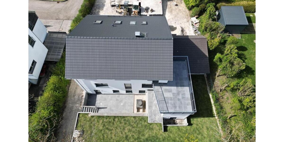 Dachgeschoßwohnung Monheim - 3 Zimmer, 110 m&sup2;, 1.150&euro; | Angebot:26413703