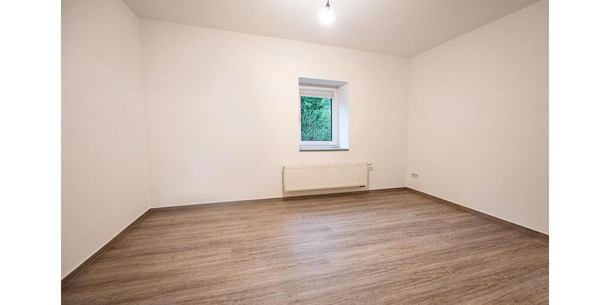 Etagenwohnung Klipphausen - 2 Zimmer, 40 m&sup2;, 400&euro; | Angebot:25935601