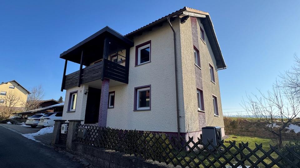 Etagenwohnung Stockheim - 4 Zimmer, 100 m&sup2;, 800&euro; | Angebot:26268473