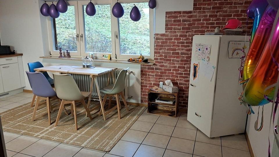 Etagenwohnung Münstertal/Schwarzwald Schwarzwald - 3 Zimmer, 89 m&sup2;, 1.000&euro; | Angebot:24833693
