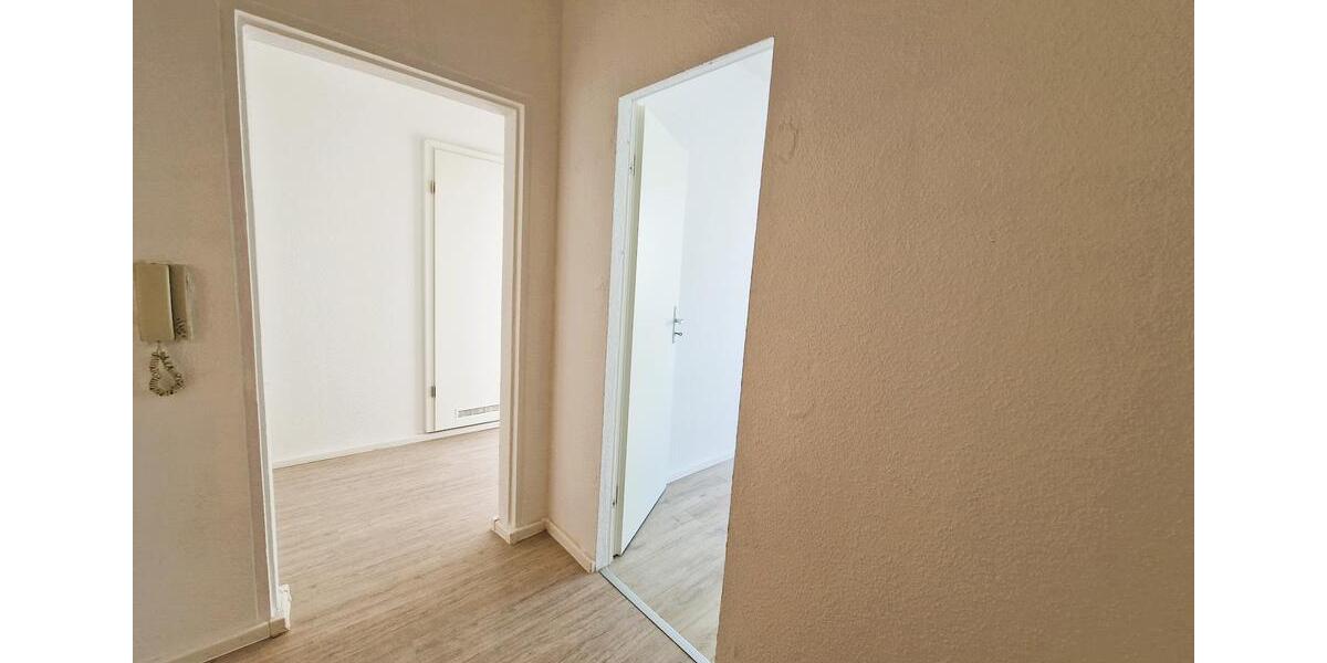 Dachgeschoßwohnung Zerbst (Anhalt) - 2 Zimmer, 50 m&sup2;, 255&euro; | Angebot:24783342