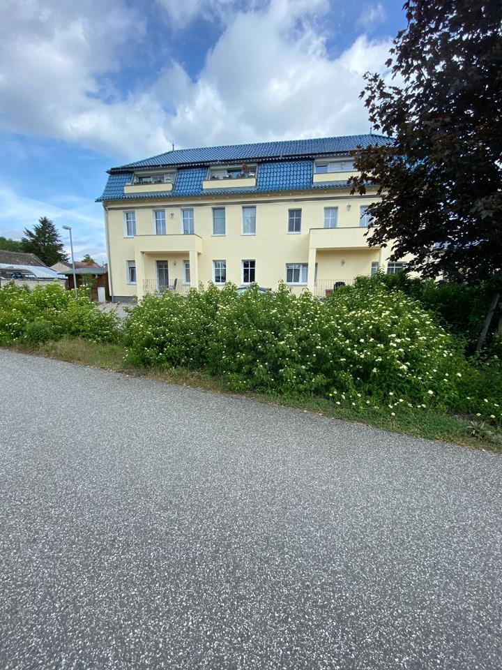 Tolle 2-Zimmer Wohnung nahe Scharmützelsee, Balkon, Einbauküche zimmer
